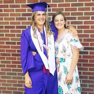 Meet your Posher, Eli angela